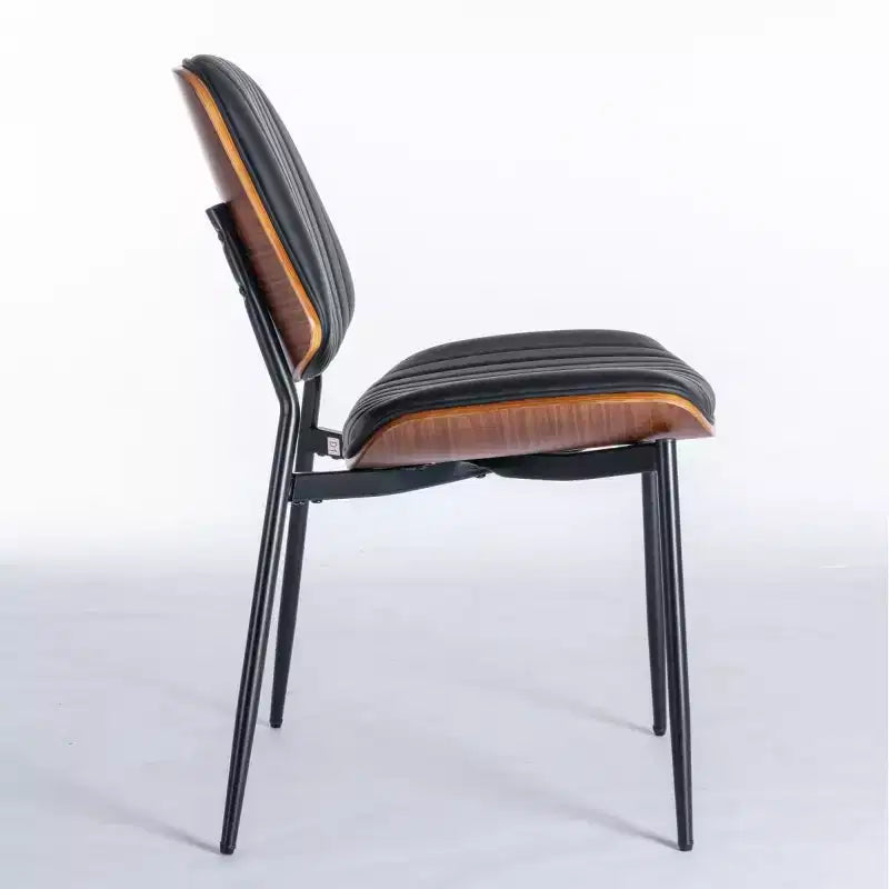 Chaise de salle à manger moderne du milieu du siècle en similicuir avec dossier incurvé, chaise sans accoudoirs pour salle à manger ou cuisine