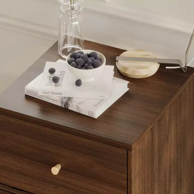 Coiffeuse roulante en noyer avec miroir LED, plan de travail pliable et rangement multicouche